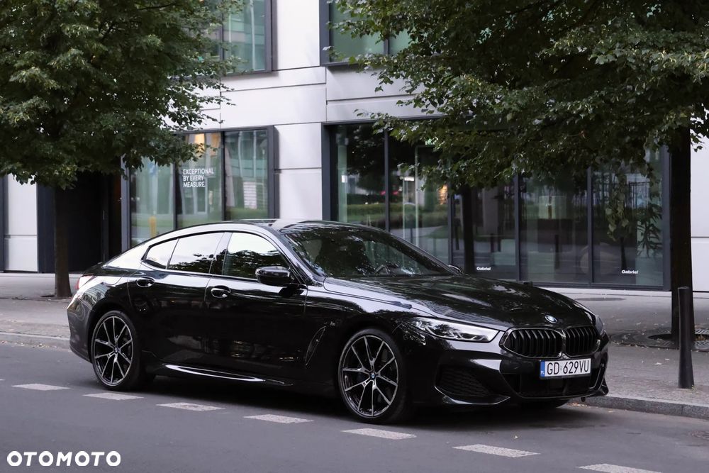 BMW Seria 8 - 3