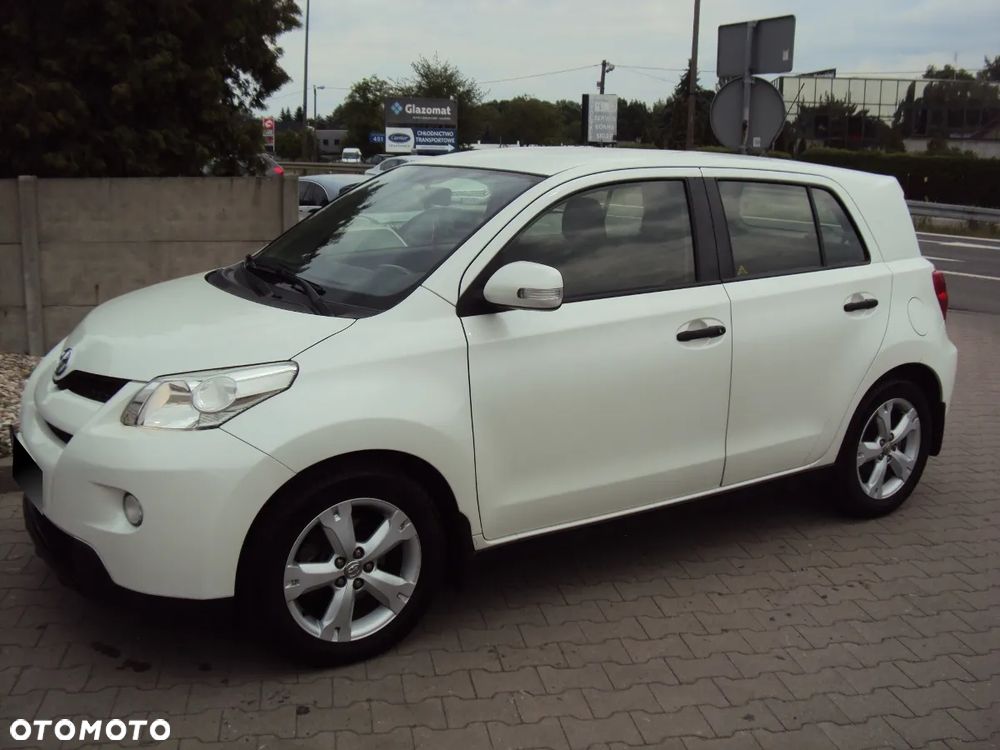 Toyota Urban Cruiser 1.33 Luna EU5 - 3