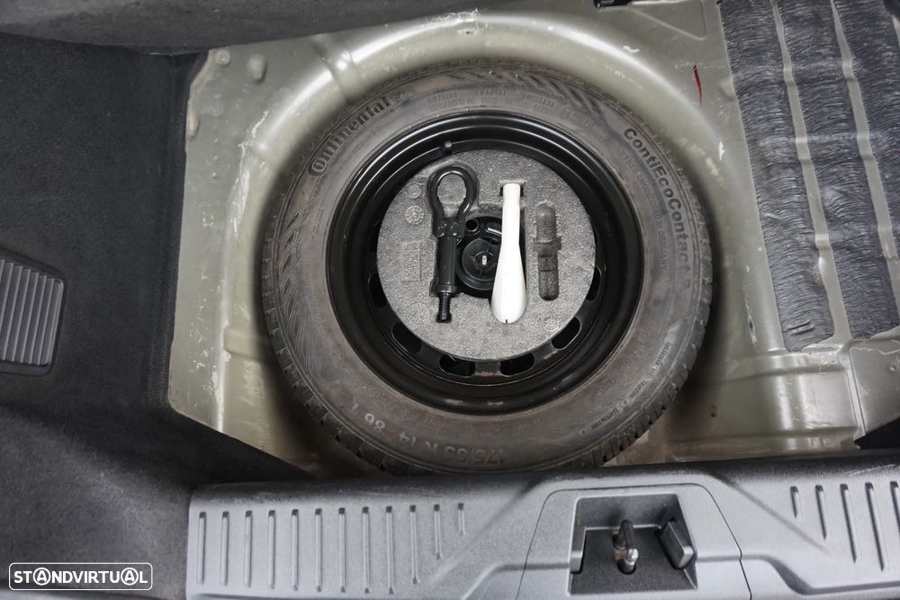 Ford Fiesta 1.0 EcoBoost MHEV ST-Line - 57