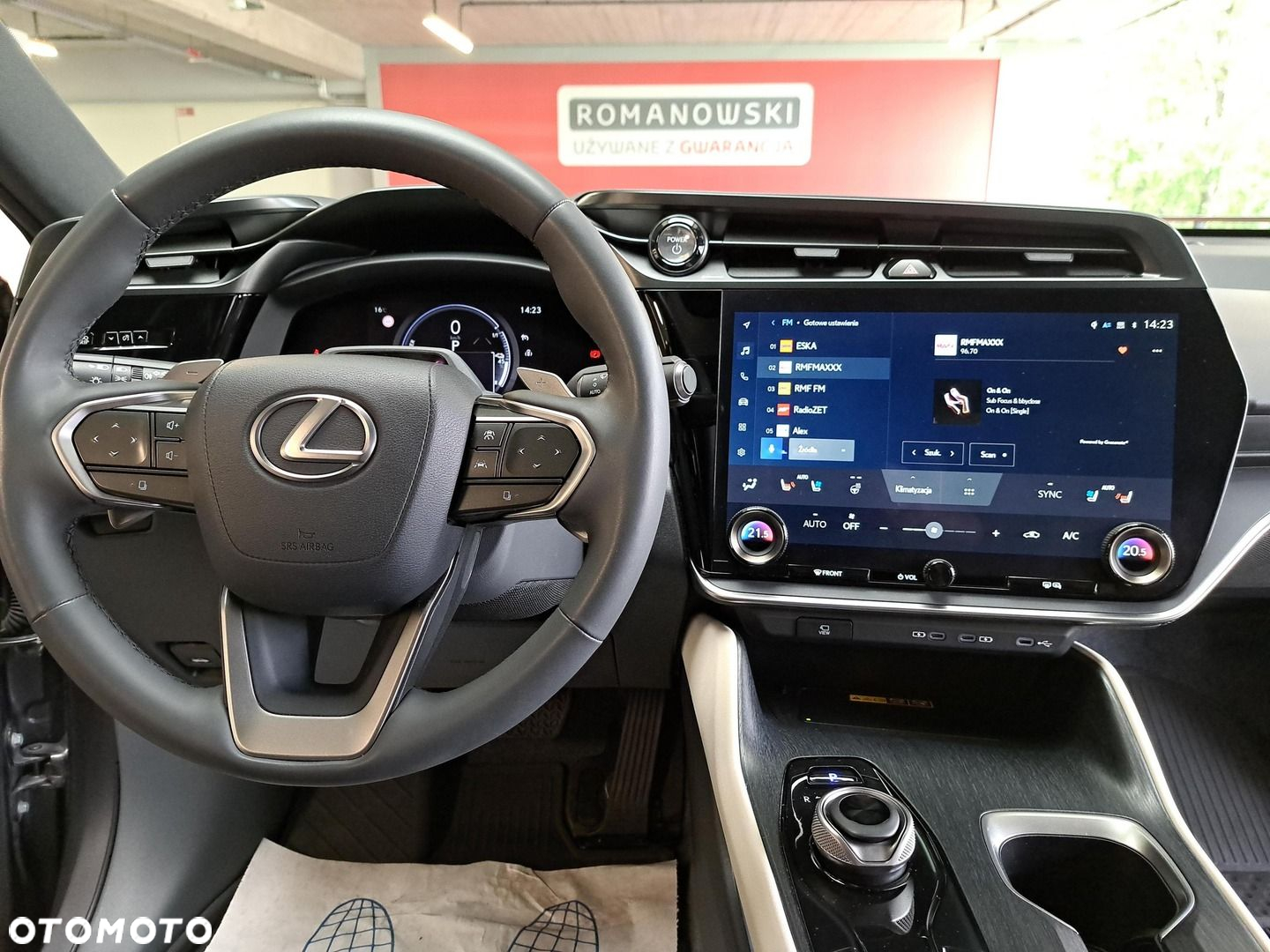 Lexus RZ 450e Prestige DIRECT4 - 20