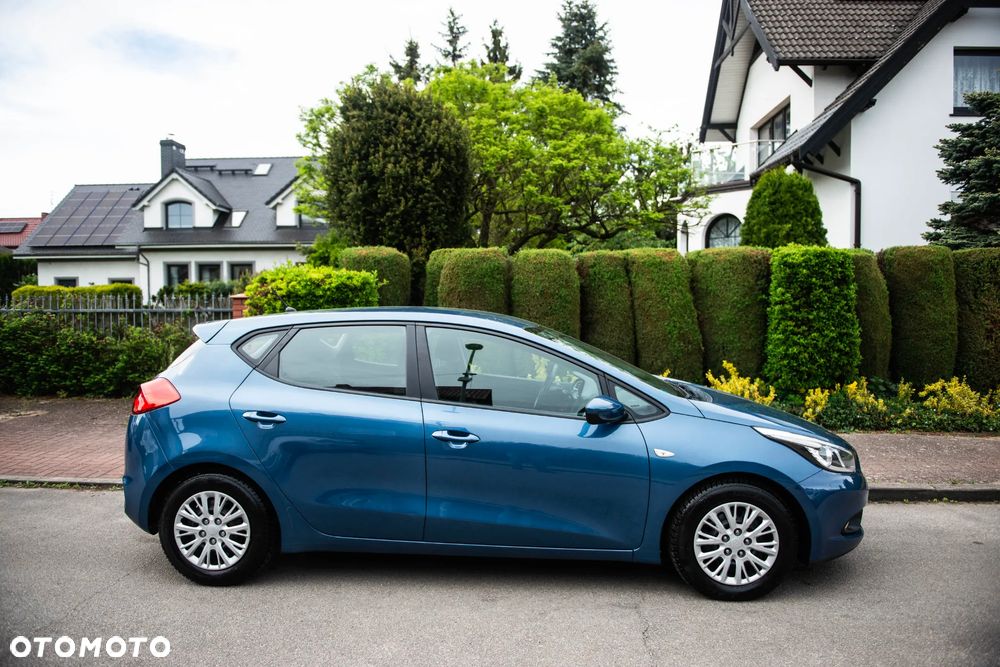 Kia Ceed 1.4 CVVT Vision - 12