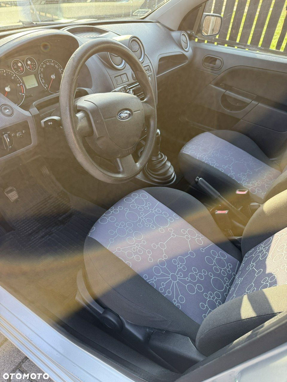 Ford Fiesta 1.3 Ambiente - 8