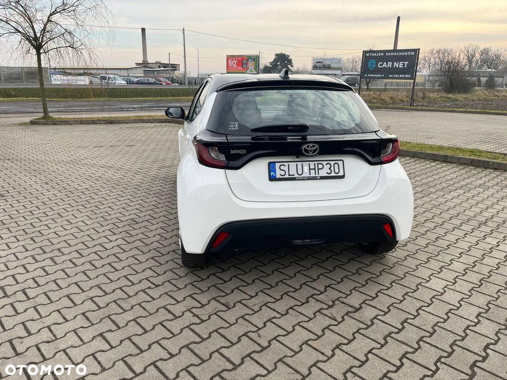 Toyota Yaris 1.5 Style - 9