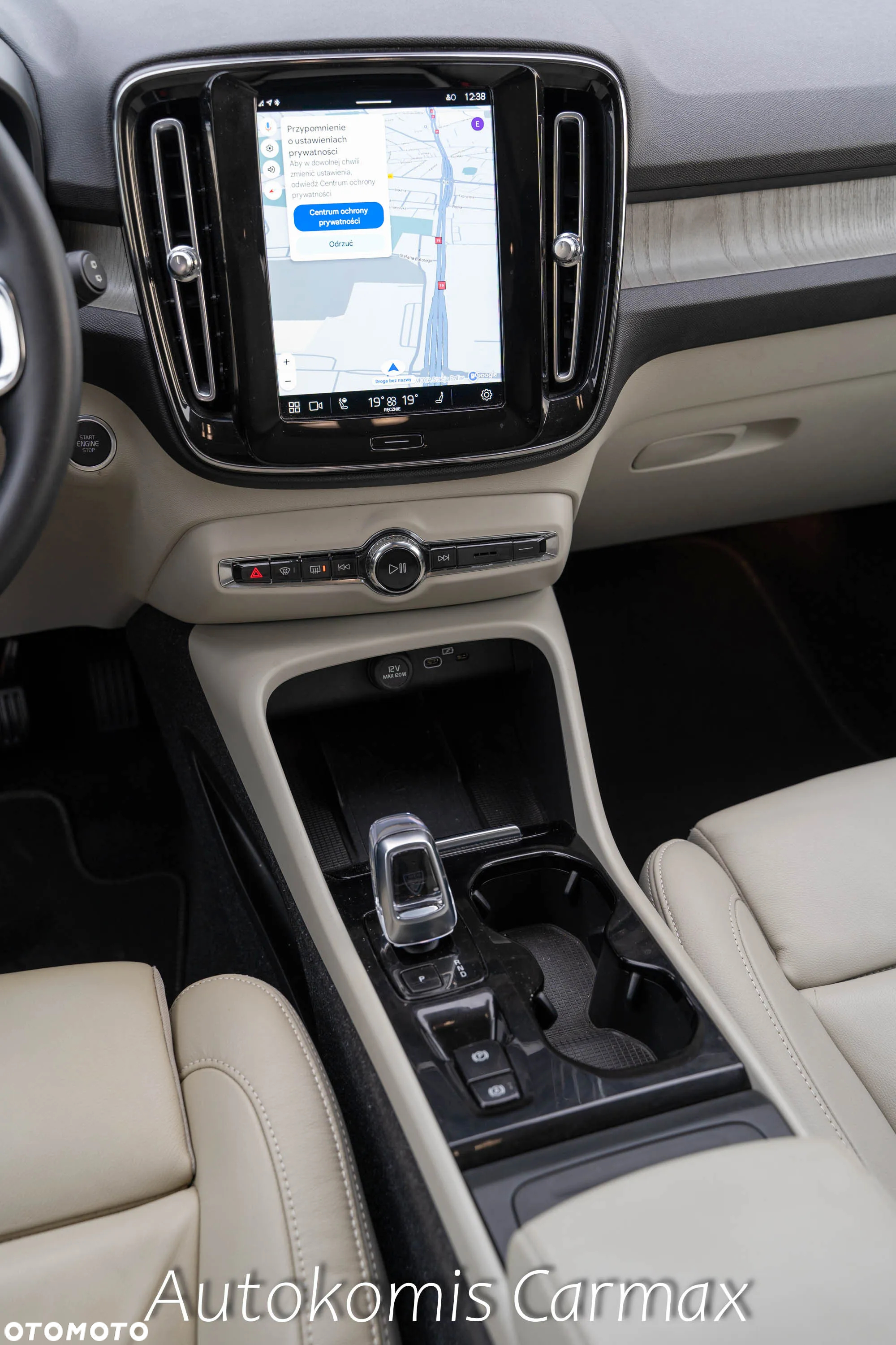 Volvo XC 40 - 15