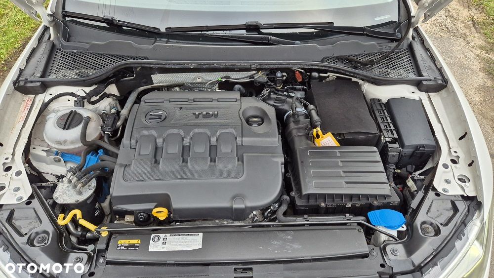 Seat Leon 2.0 TDI DPF Start&Stop DSG Style - 8