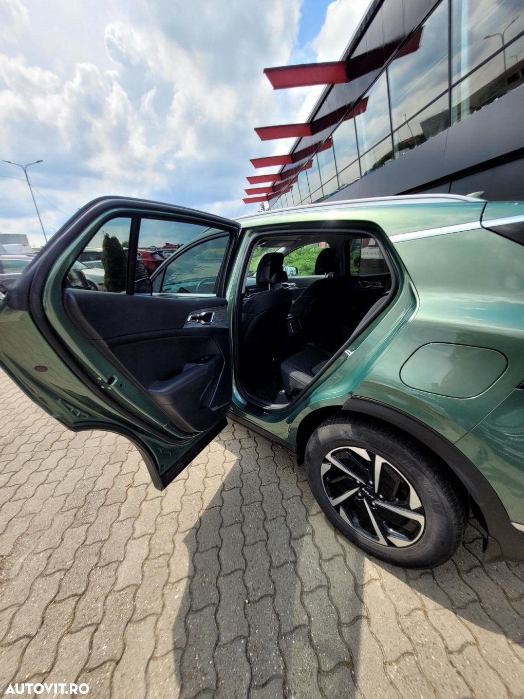 Kia Sportage 1.6 DSL MHEV 7DCT HP 4x4 Style - 18