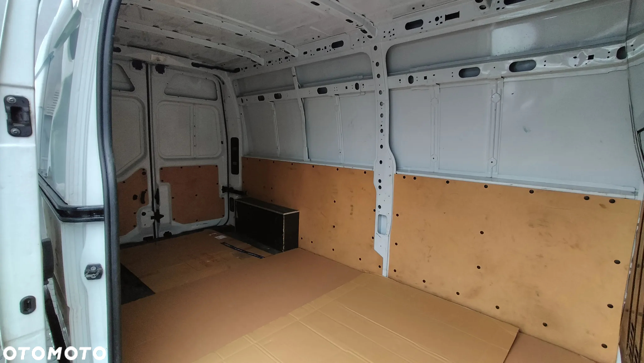 Renault Master - 25