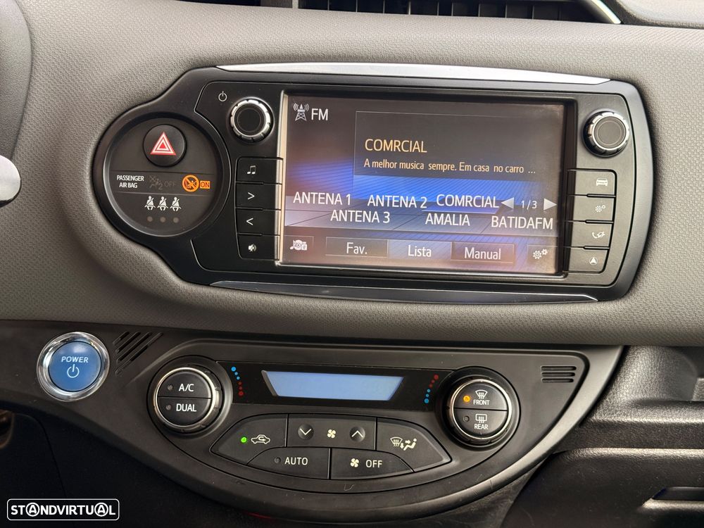 Toyota Yaris 1.5 HSD Active - 20