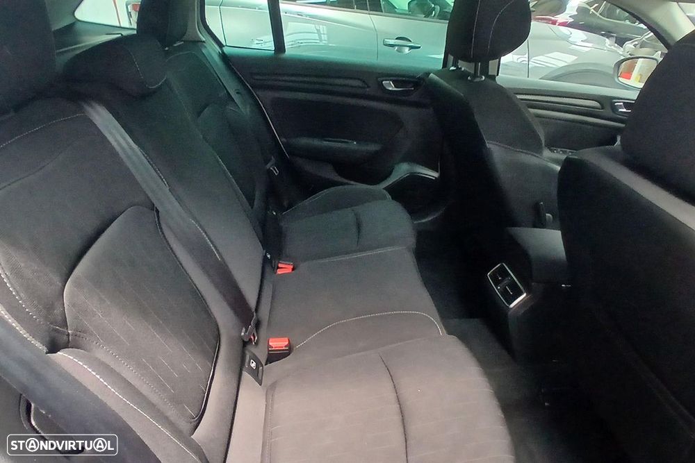 Renault Mégane Sport Tourer 1.3 TCe Limited - 15