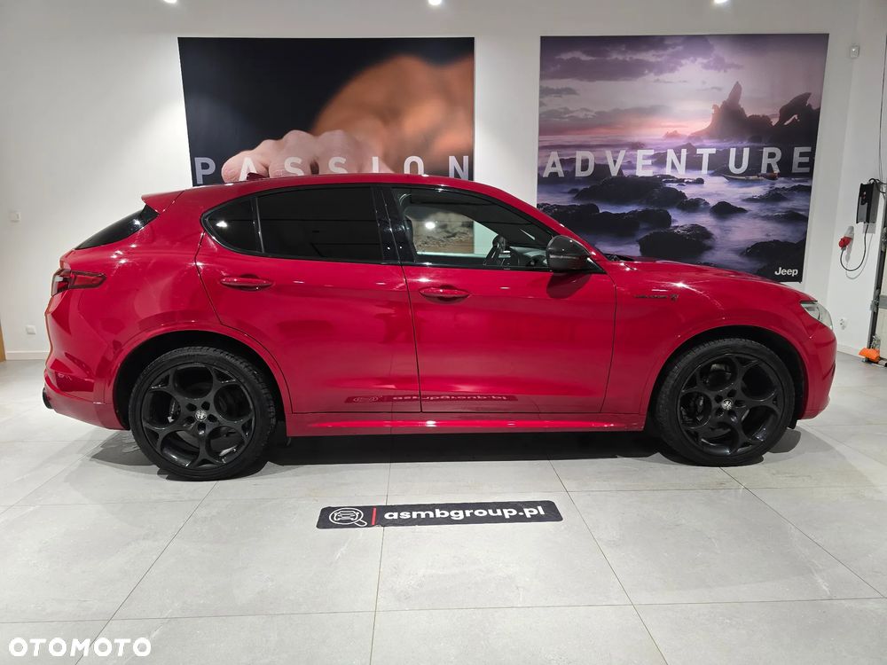 Alfa Romeo Stelvio 2.0 Turbo Veloce TI Q4 - 6