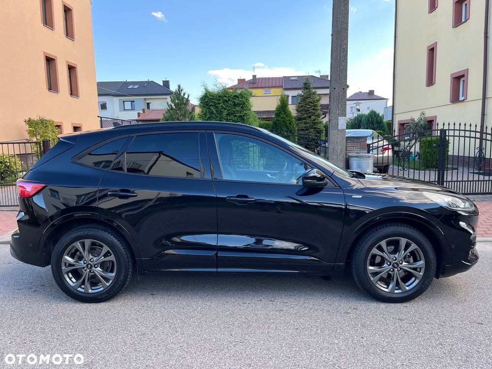 Ford Kuga 2.5 Duratec FHEV ST-LINE - 39