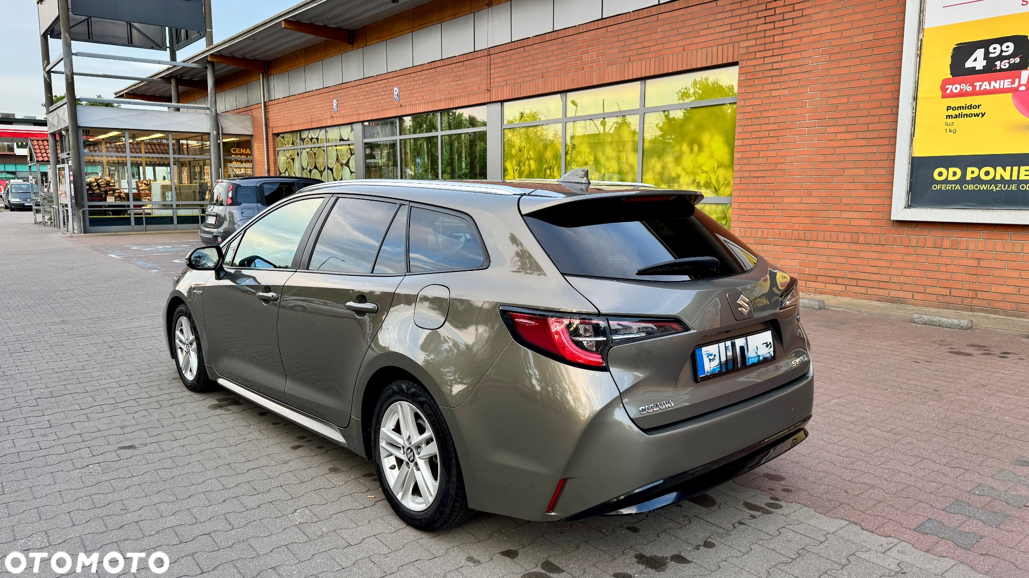 Toyota Corolla 1.8 Hybrid Comfort - 6