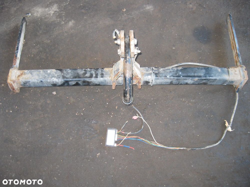 hak holowniczy audi a3 8p - 1