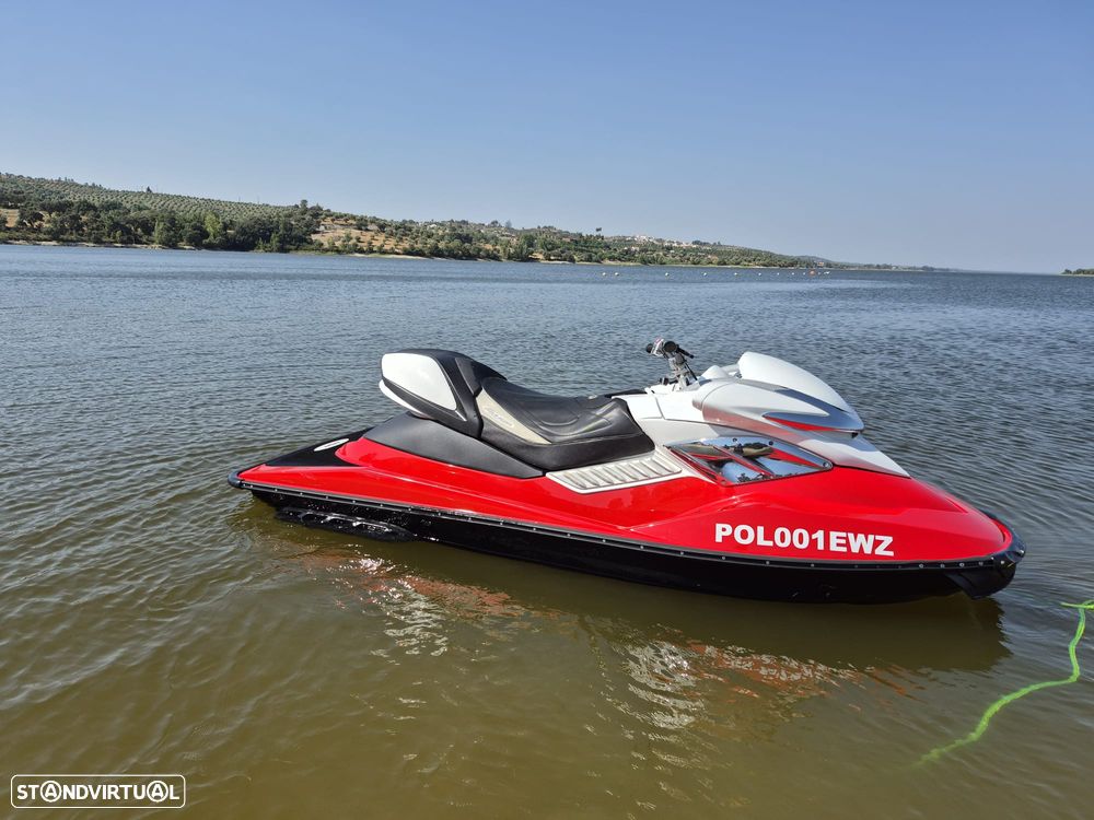 Sea-Doo RXP 215 - 2
