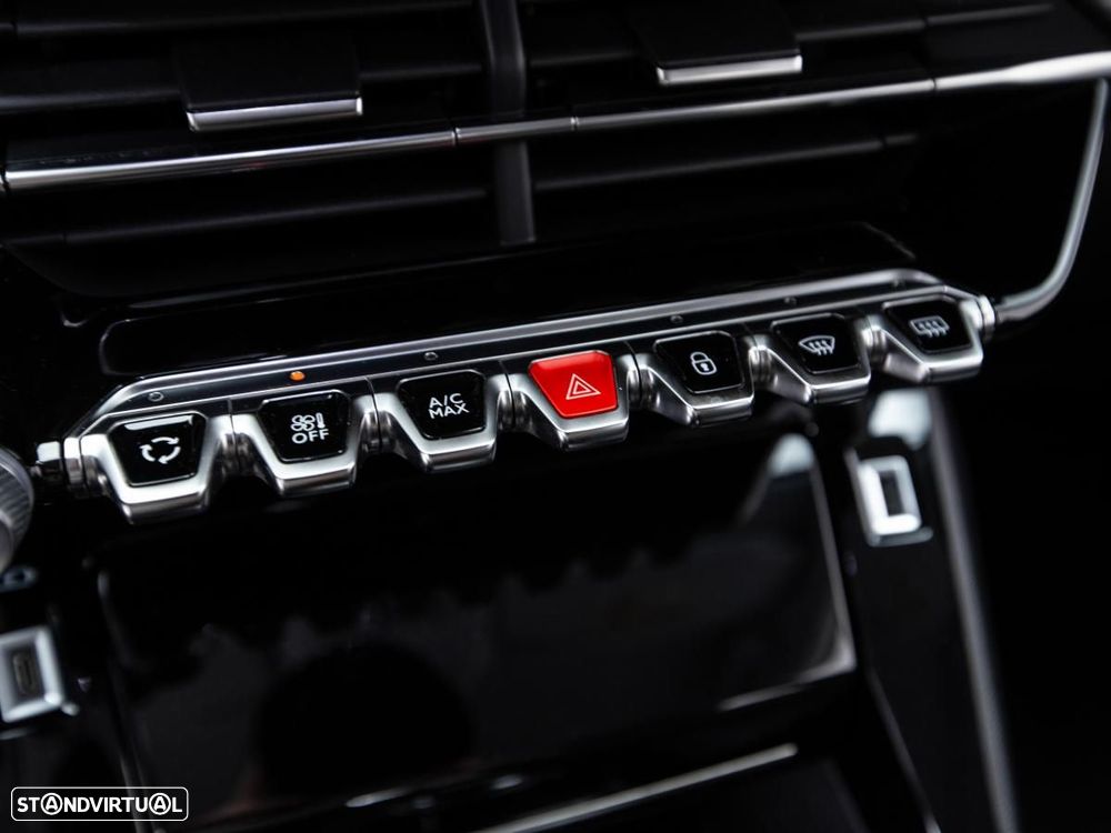 Peugeot e-2008 50 kWh Allure Pack - 16
