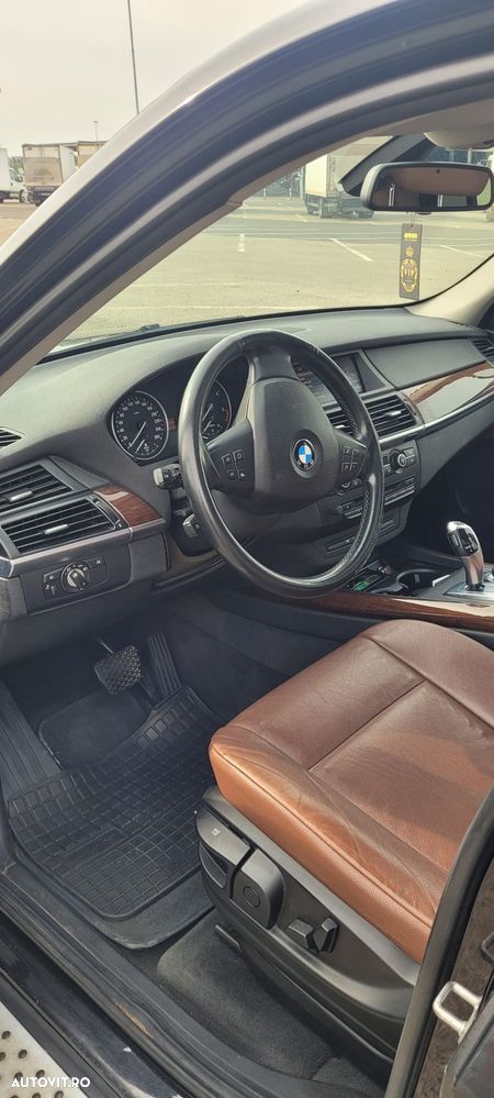 BMW X5 xDrive30d - 8