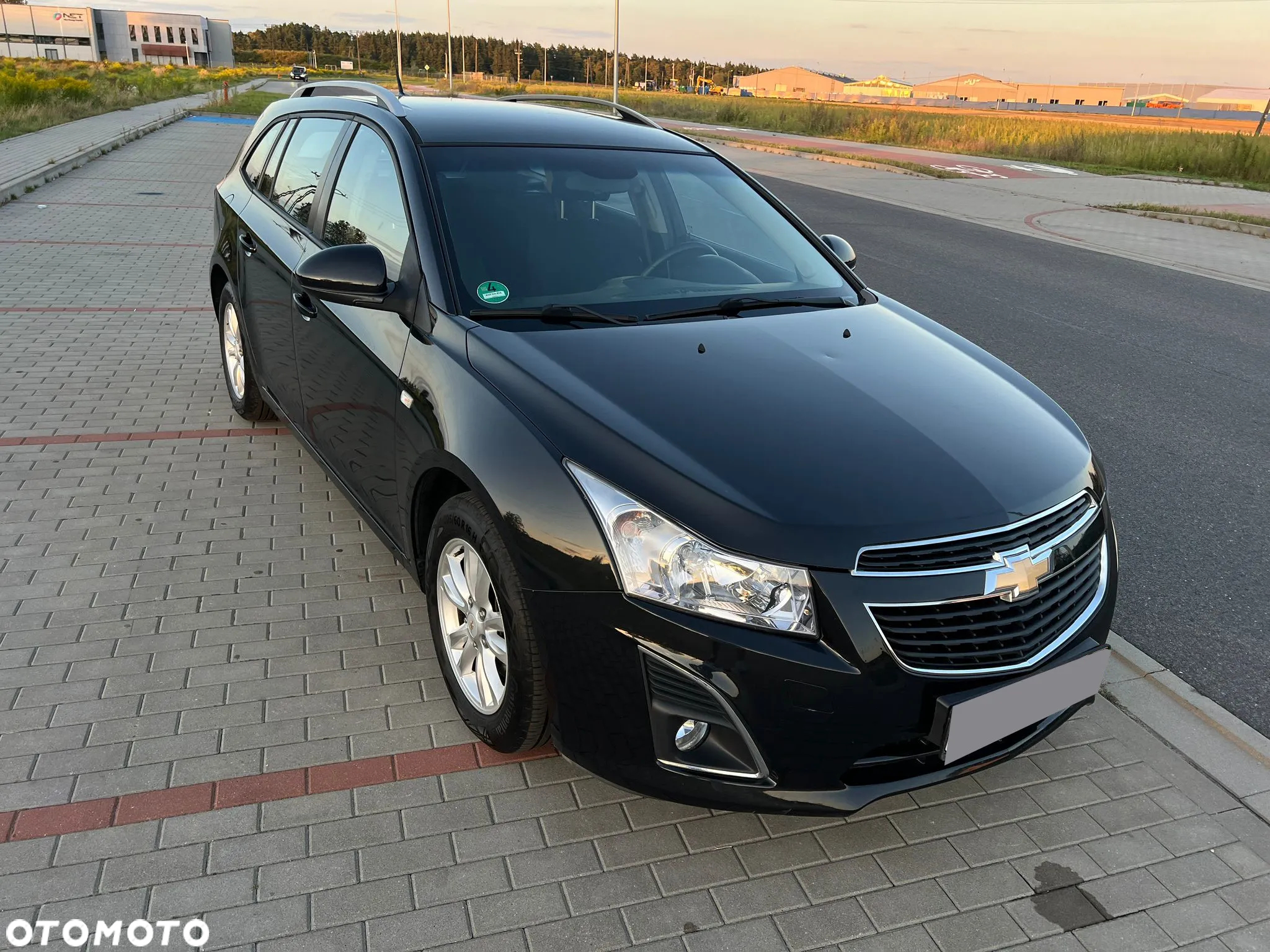 Chevrolet Cruze 1.7 LT - 26