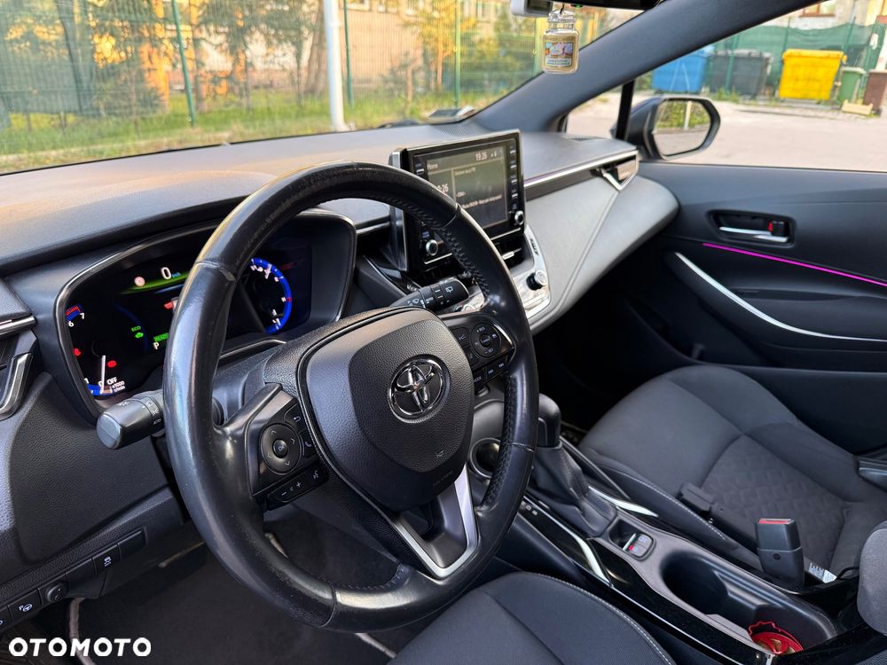 Toyota Corolla 1.8 Hybrid Comfort - 14