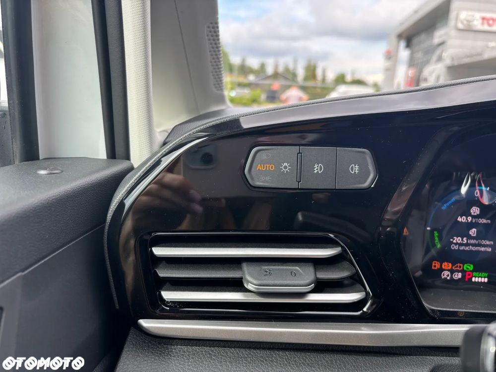 Ford Transit Connect 2.0 EcoBlue 102KM M6 FWD Van Trend L2 - 8
