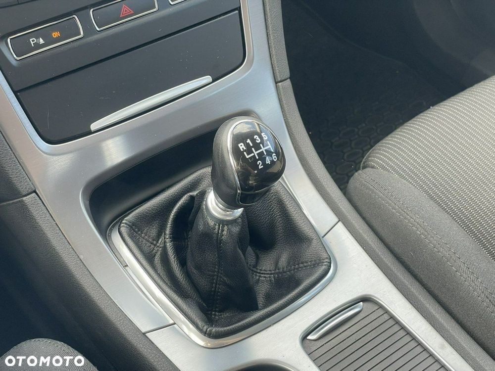 Ford Mondeo 1.6 TDCi Titanium - 17