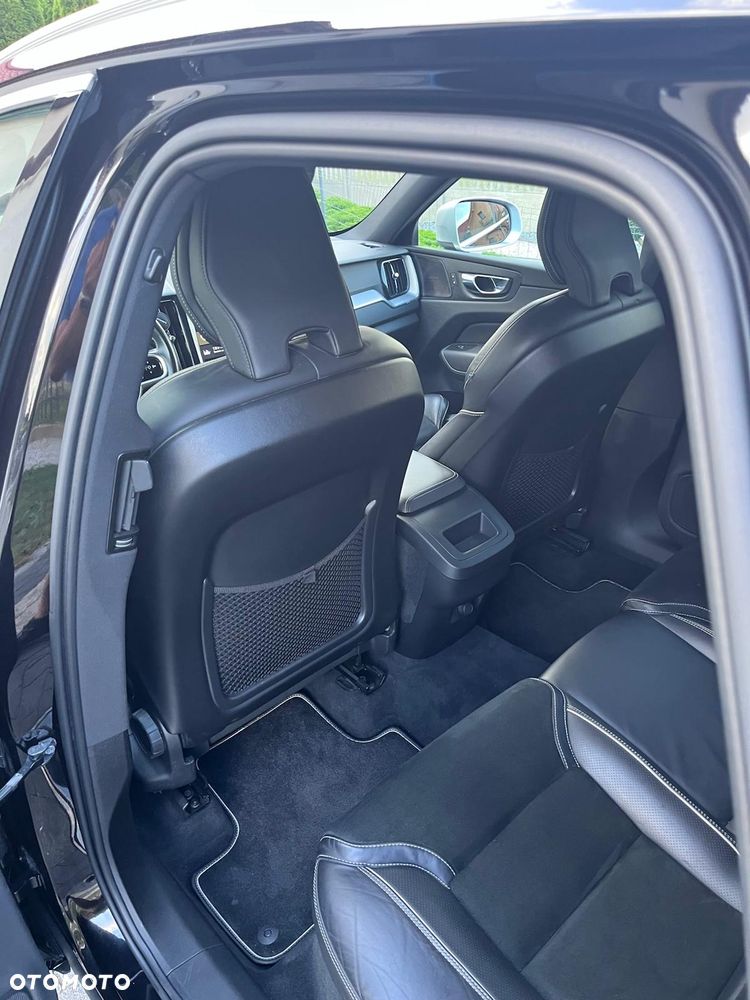 Volvo XC 60 D3 R-Design - 13