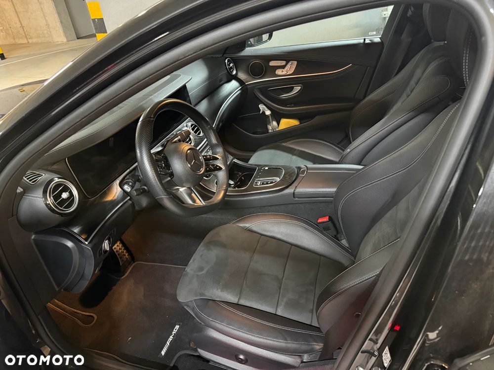 Mercedes-Benz Klasa E 220 d AMG/Avantgarde - 13