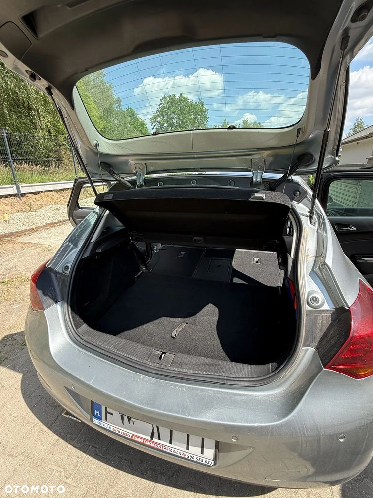Opel Astra 2.0 CDTI Sport - 31