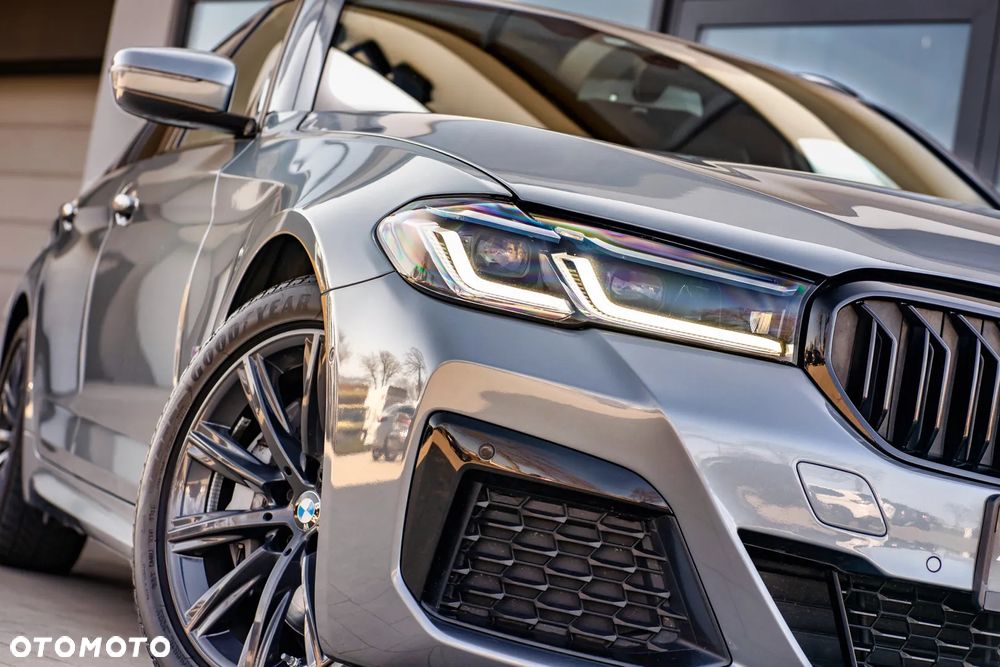 BMW Seria 5 530d xDrive M Sport Edition - 12