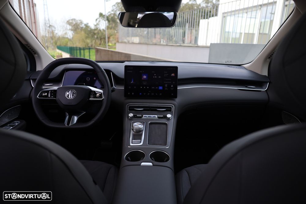 MG MGS6 EV 77 kWh Luxury - 16