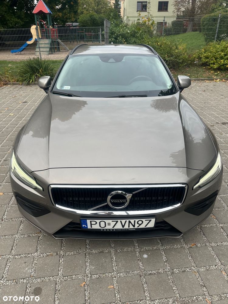Volvo V60 2021 photo 5