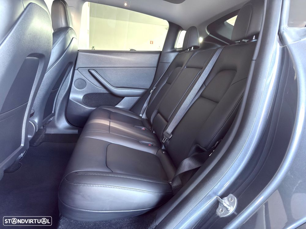 Tesla Model Y Long Range Tração Integral - 19