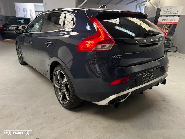 Volvo V40 1.6 D2 Eco R-Design - 3