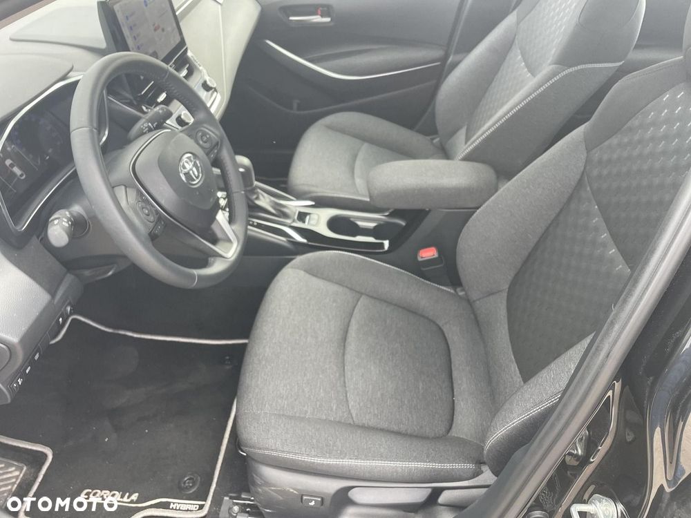 Toyota Corolla 1.8 Hybrid Comfort - 16