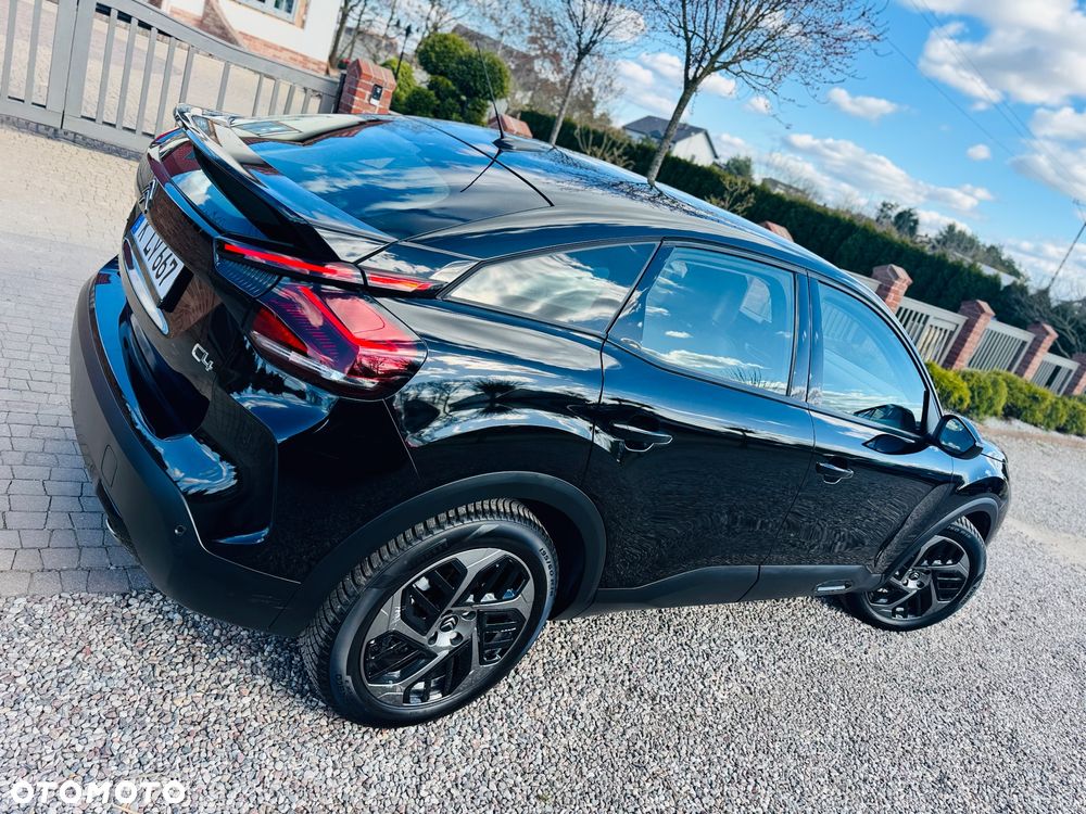 Citroën C4 BlueHDi 130 Stop&Start EAT8 SHINE - 27