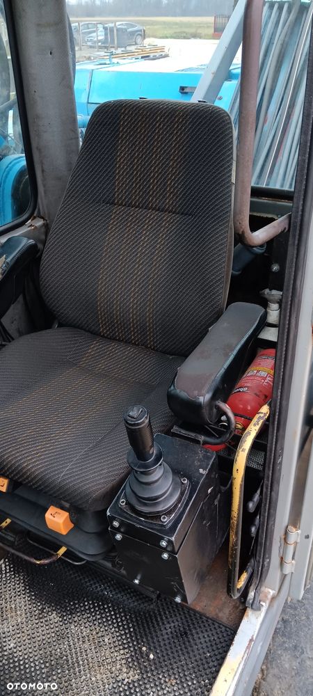 Fuchs MHL 340 Przeładunkowa do Złomu Podnoszona kabina - 6