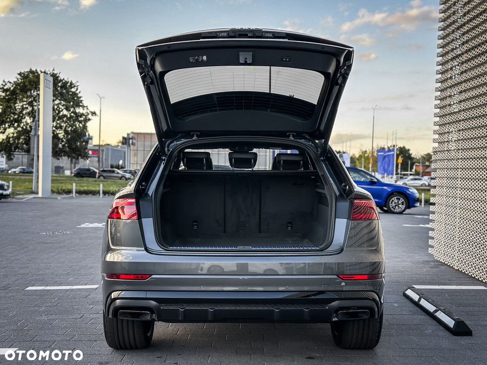 Audi Q8 - 7