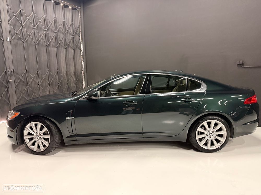 Jaguar XF 3.0 D V6 Premium Luxury - 2