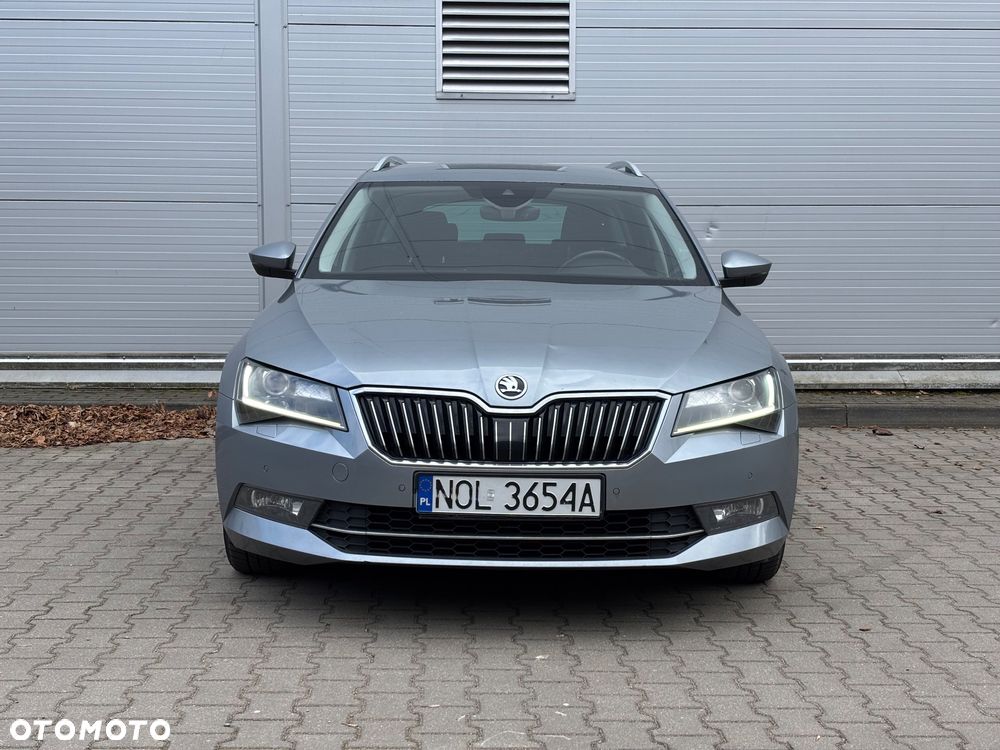 Skoda Superb 2.0 TDI Style DSG - 12