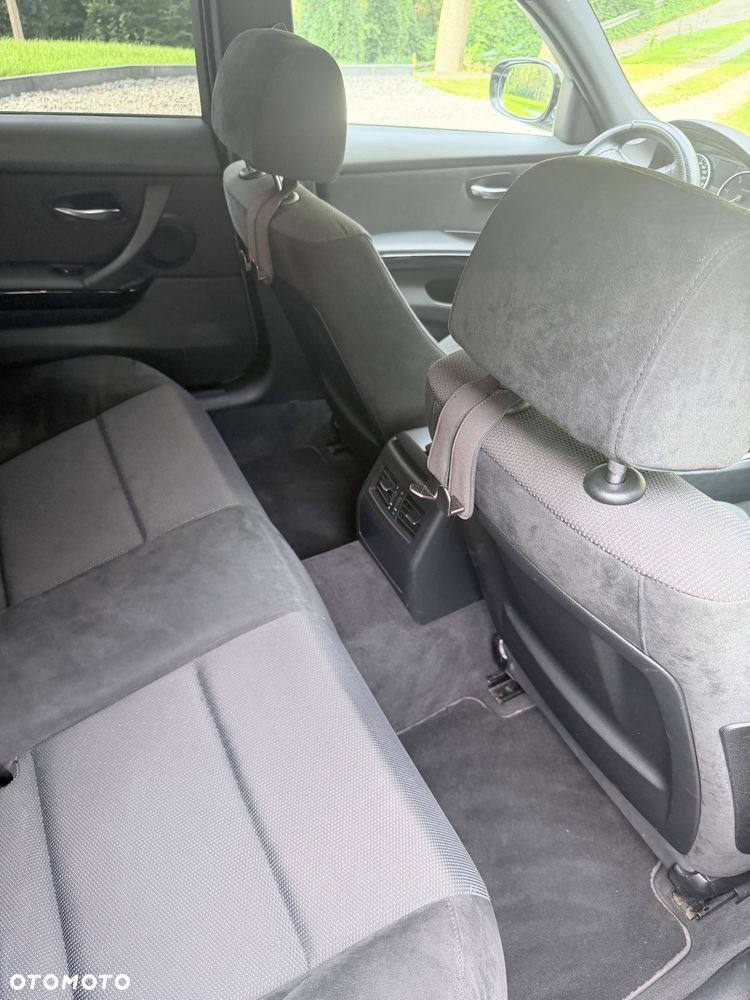 BMW Seria 3 318d DPF - 10