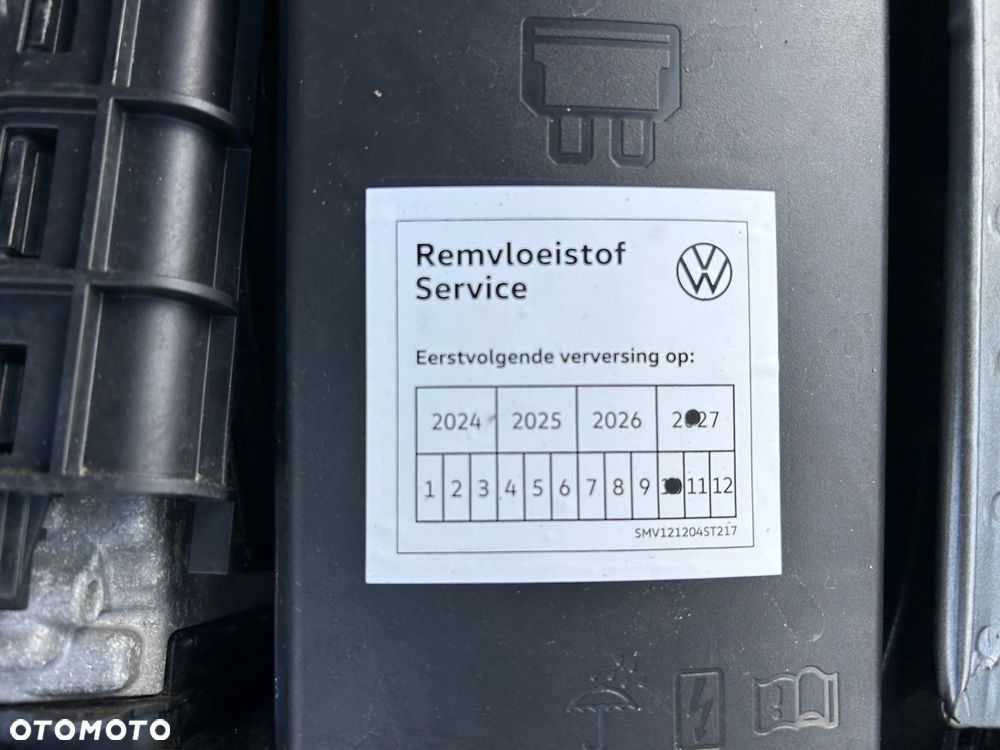 Volkswagen Passat Variant 2.0 TDI SCR DSG Comfortline - 23