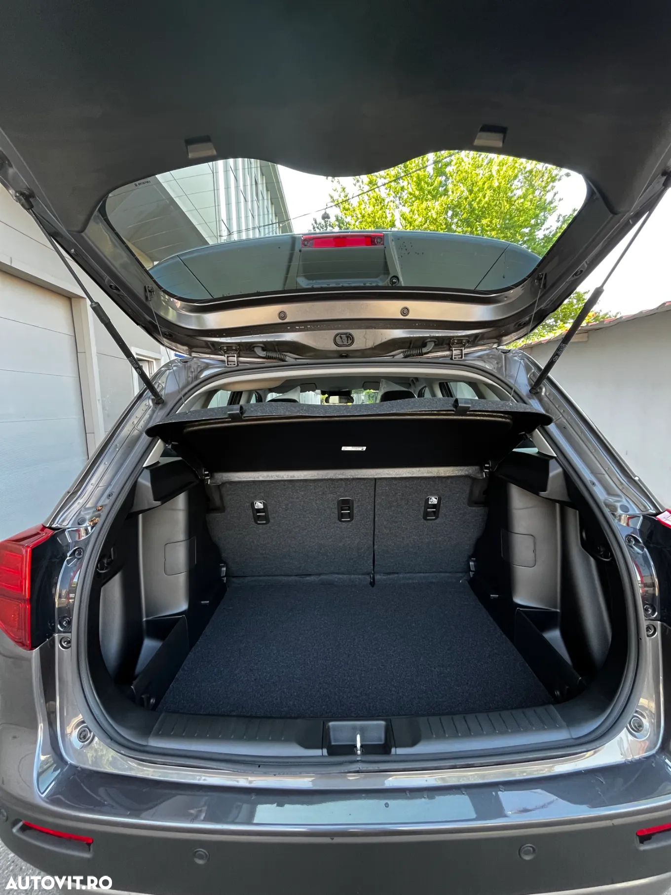 Suzuki Vitara 1.4 Boosterjet MHEV Cool - 3