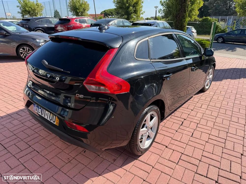 Volvo V40 2.0 D2 Momentum - 22