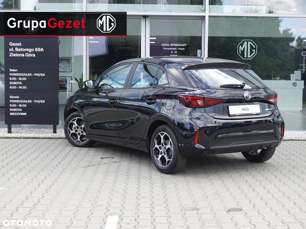 MG MG3 - 3