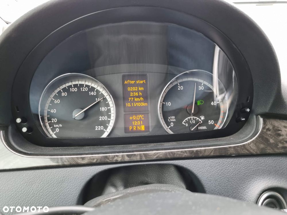 Mercedes-Benz Viano 3.0 CDI Ambiente (długi) - 20