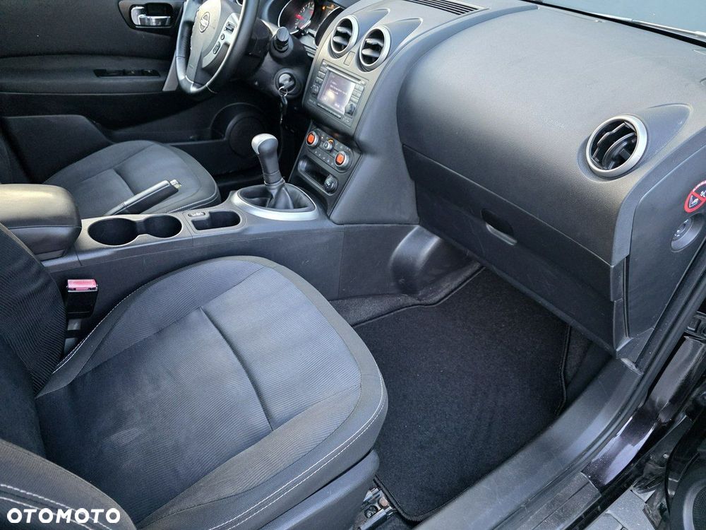 Nissan Qashqai - 16