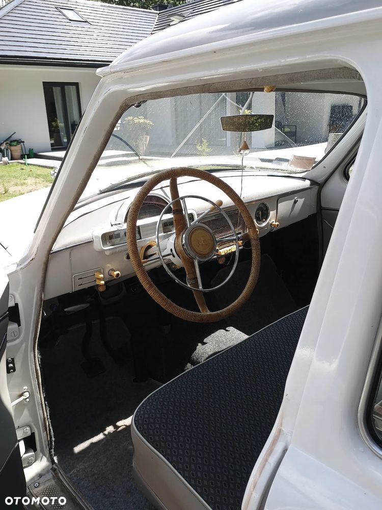 Wołga GAZ-21 - 8