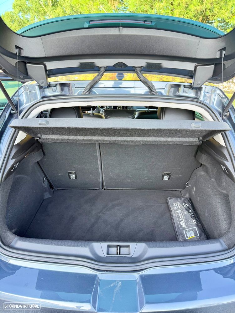 Renault Mégane 1.5 dCi Bose Edition - 9