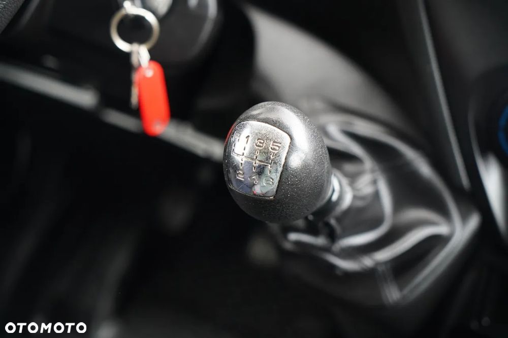 Iveco DAILY 35-140 / KONTENER / MANUAL / BLIŹNIAK / 2019 - 30