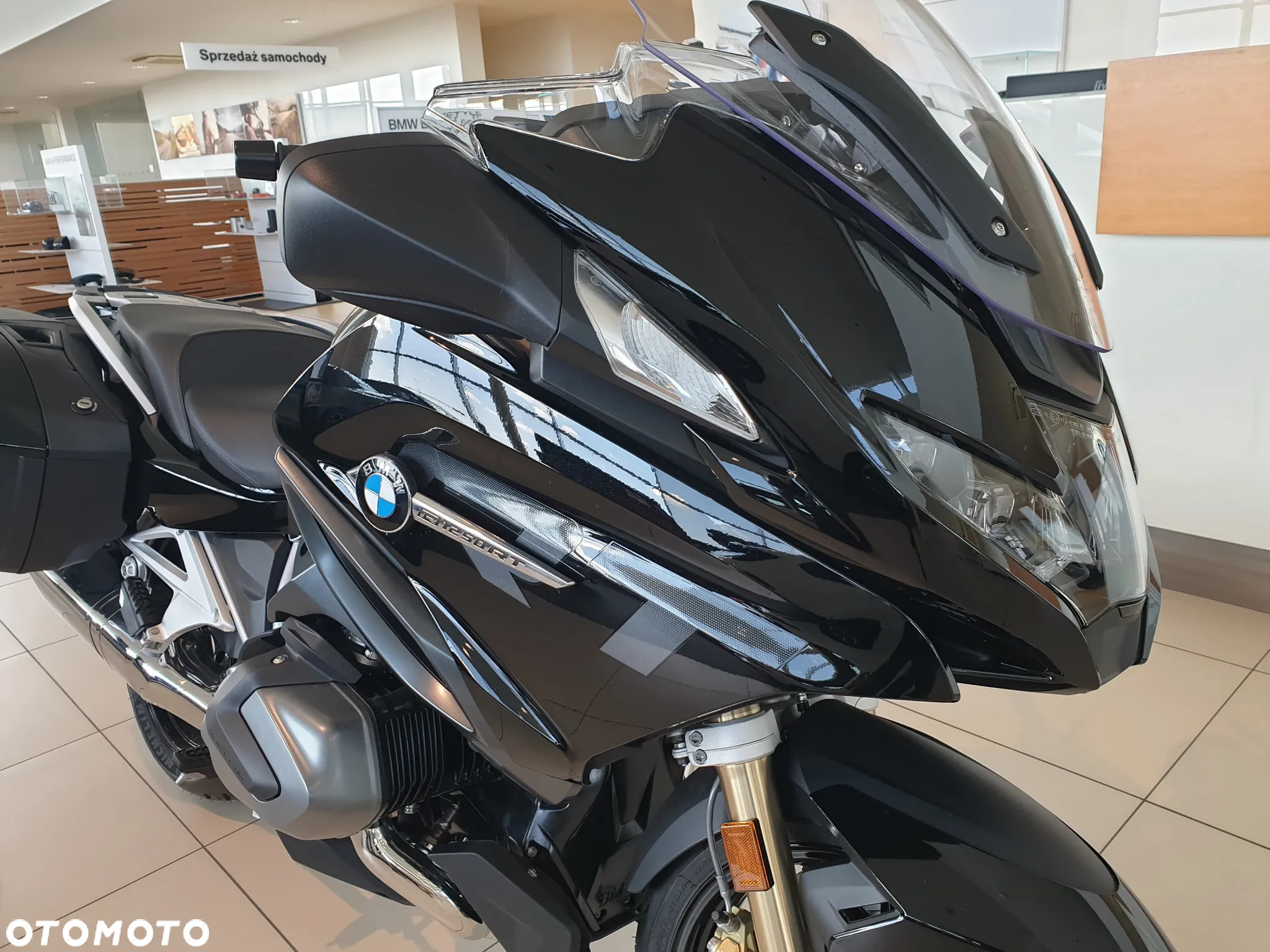 BMW R - 2