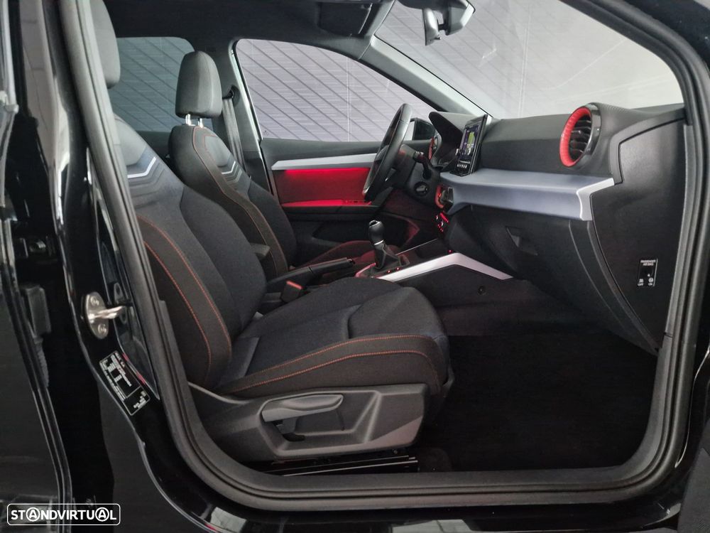 SEAT Arona 1.0 TSI FR - 13